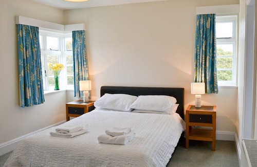 Port Erin Cottage | Discover the Isle of Man from this coastal holiday property.