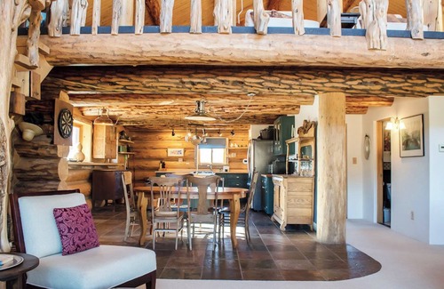 Mancos Cabin | Discover the Wild West in a Vintage Log Cabin - Minutes from Mesa Verde