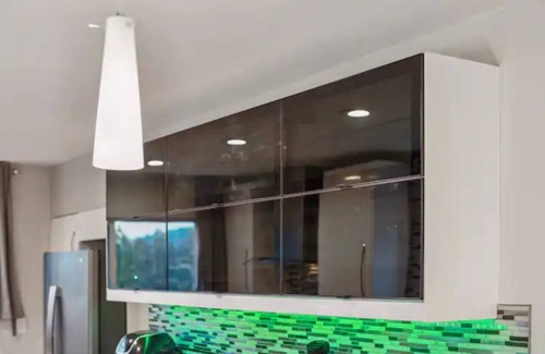 Oakland Apartment | Discover this charming residence nestled in the heart of Oakland, CA