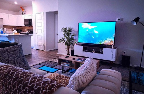 Yukon House | Discover this stylish 3-bedroom home, perfect for a comfortable stay.