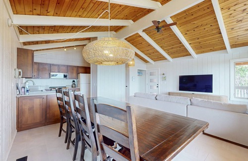 Manzanita House | Discover Tranquil Oceanfront Relaxation in Manzanita near beach
