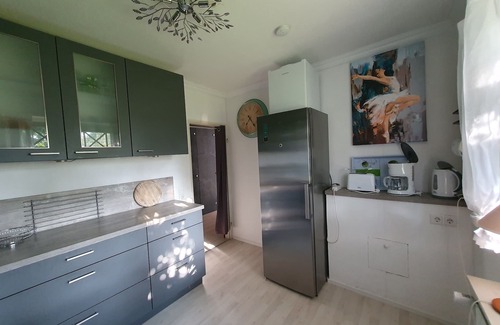 Almdorf House | "Discover Ultimate Relaxation at Ferienhaus Friesenbude Safe Haven!"