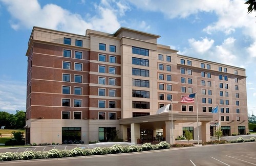 Wauwatosa Apartment | Discover Wauwatosa's Charm! Indoor Swimming Pool, Pet-friendly Property!