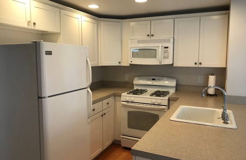 Ortley Beach Apartment | Discover Your Ideal 3-Bedroom Apartment in a Quiet Community