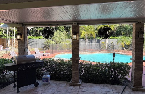 Ludlam House | “Discover Your Miami Dream Home: Beautiful Ranch-Style Design”