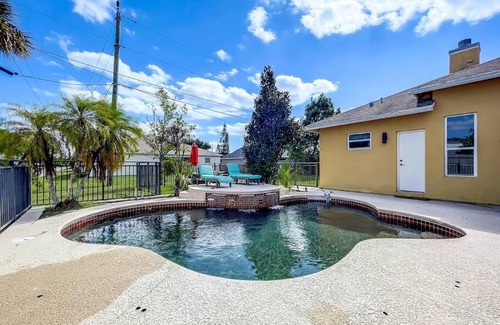 Port Saint Lucie House | Discover Your Oasis: Tropical Haven in Central PSL