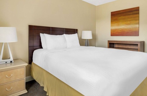 Canyon Corridor Resort | Discover Your Palm Springs Paradise! 3 Suites w/ Balcony and Living Area