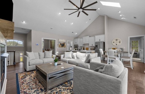 Foxfire House | Discover Your Ultimate Luxury Retreat, Book today!