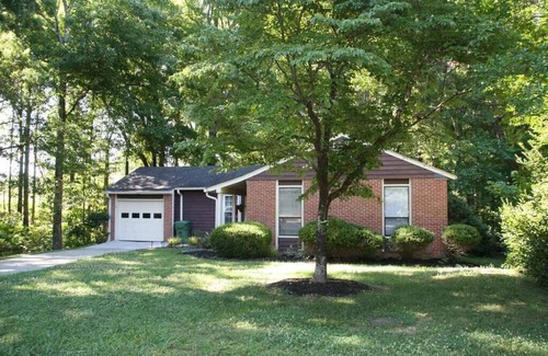 Conestee House | Discover Your Vacation Haven in Greenville, SC – B5 Homes!