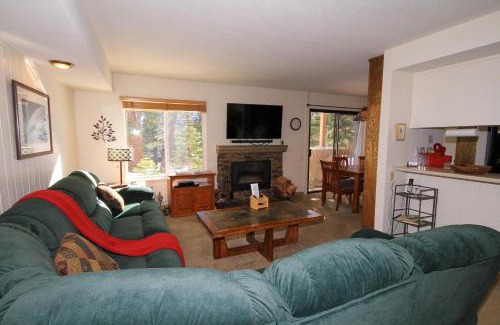 Mammoth Lakes House | Discovery 4 #115