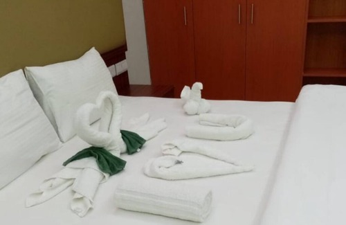Sur House | Discovery Guest House -Sur
