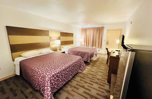 Garland Hotel | Discovery Inn