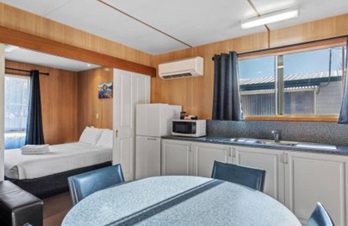 Hadspen Cabin | Discovery Parks - Hadspen