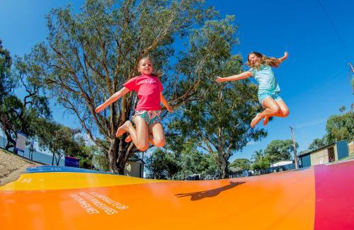 Barmera Resort | Discovery Parks - Lake Bonney