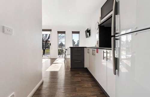 Moama Hotel | Discovery Parks Moama Waters