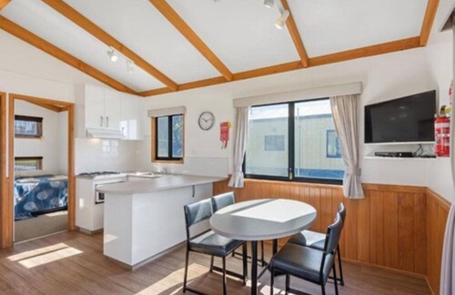 Whyalla Cabin | Discovery Parks - Whyalla