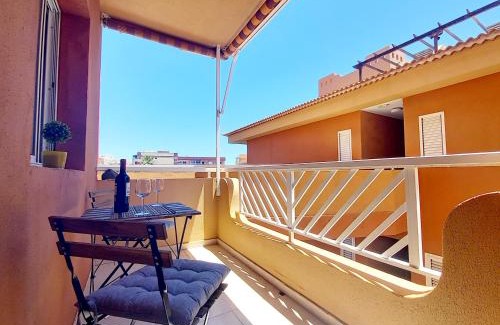 Puerto de Guimar Apartment | Disfruta en 1ª línea de playa