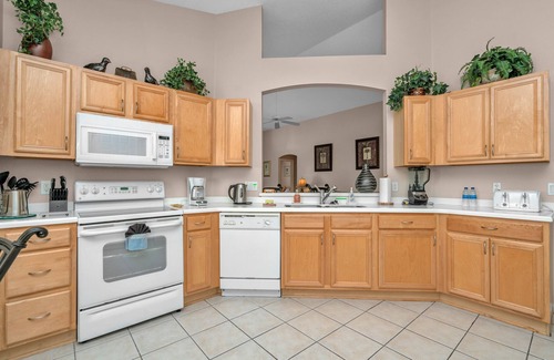 West Haven House | Disney Area, private 4BR 3BA home, heated pool