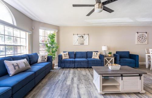 Kissimmee Apartment | Disney Family Fun & Swim