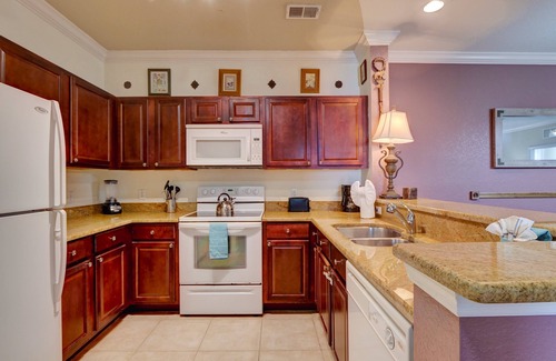 Four Corners Apartment | Disney Fun Vacation - Gated Community Pool & Hot Tub, Kids Splash Area @Tuscana