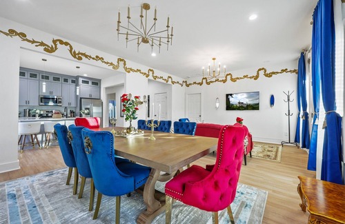Atlanta House | Disney-Inspired 6BR Luxury Furnished Home | Hot Tub, Game Room & Near Stadiums