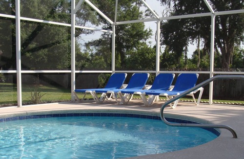 Doral Woods Villa | DISNEY Pool home, Fenced yard , Boat parking , 2 Master suite FREE Wifi