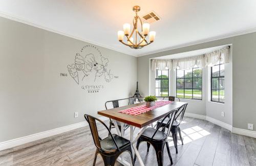 Buena Ventura Lakes House | Disney-Themed Home Swim, BBQ and Explore Kissimmee!