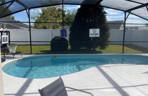 Clear Creek House | Disney Themed House Free Heated Pool close Disney 5br 9bd