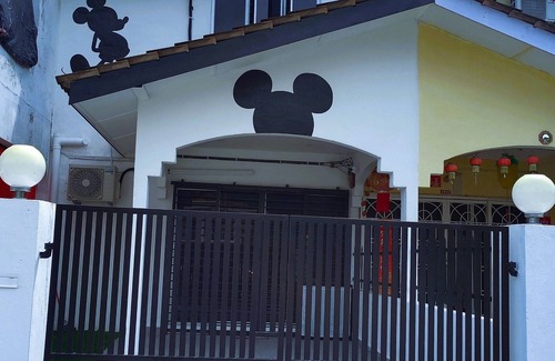 Tampin House | DISNEY Themed Playhouse Tampin with Giant Slide@TAMPIN/MELAKA FREE MOVIES