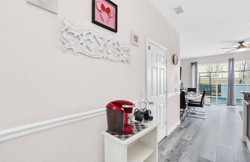 Crestwynd Bay House | Disney Updated Townhouse - Private Pool