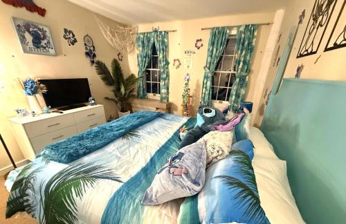 Hancock Apartment | Disney Wonderland Suite at Jiminy-Ski On Off Mtn - Must See Stitch and Mickey Magic