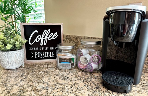 Fullerton House | Disneyland Getaway Tri-level Gated Townhome