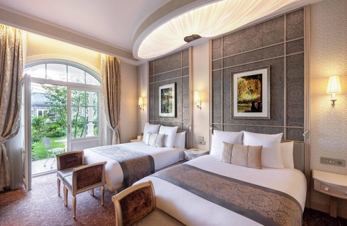 Chessy Hotel | Disneyland® Hotel
