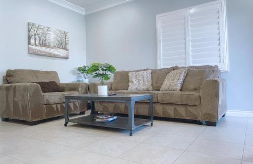 Garden Grove House | Disneyland & LittleSaigon