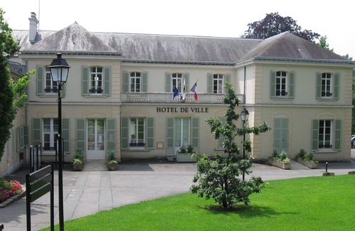 Thorigny-sur-Marne Apartment | Disneyland Paris ♕ Comfort Apartment ♕ Marne La Valle