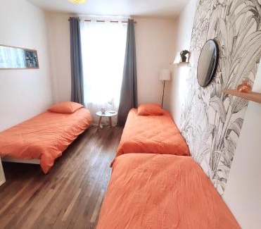 Thorigny-sur-Marne Apartment | DisneyLand - Paris 20min - Parking - 7 personnes