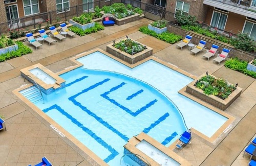 Central Business District Apartment | Distinct Houston Luxury Downtown W/kingbed