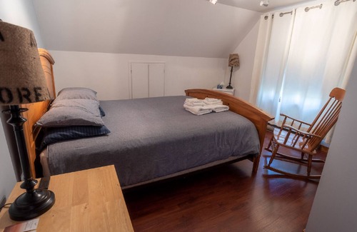Saint Jean Port Joli Hotel | Distinctive 5-room inn, located a few steps from the river to discover the multi