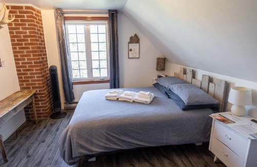 Saint Jean Port Joli Hotel | Distinctive 5-room inn, located a few steps from the river to discover the multi