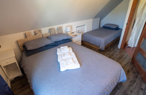 Saint Jean Port Joli Hotel | Distinctive 5-room inn, located a few steps from the river to discover the multi