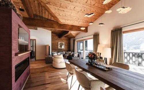 Mareo Apartment | DISTINCTIVE LUXURY DOLOMITI Apartments TERRE71