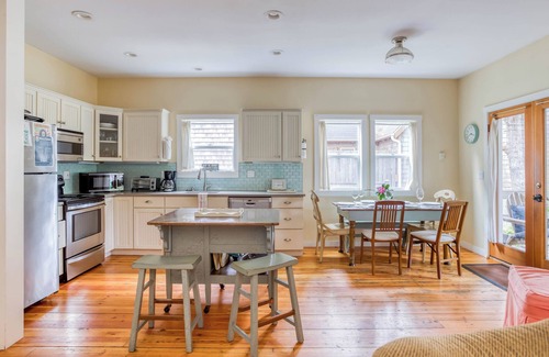 Lincoln Beach House | Distinctive Gem of a Beach Cottage has Hot Tub and More in Bella Beach!