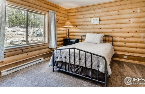 Crystal Lake Cabin | Distinctive