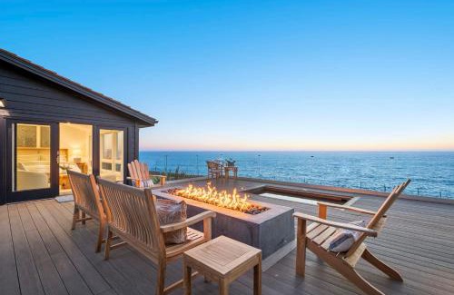 Montara House | Distinguished Oceanfront Point Estate with Iconic Beach Mountain Vistas