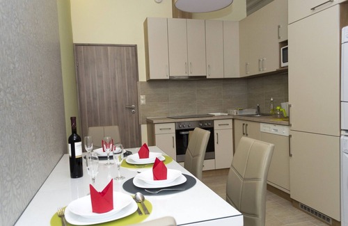 Debrecen House | Ditta Panzio