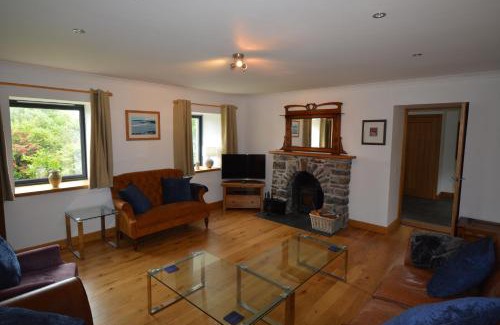 Greshornish House | Diubaig House