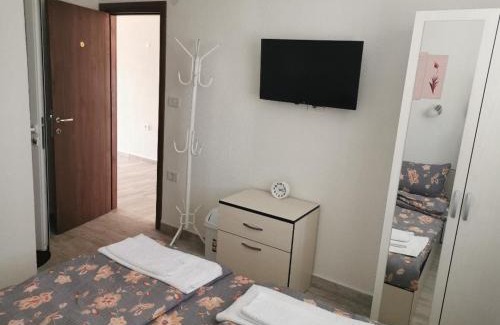 Smojmirovo Hotel | Diva Kompani Rooms