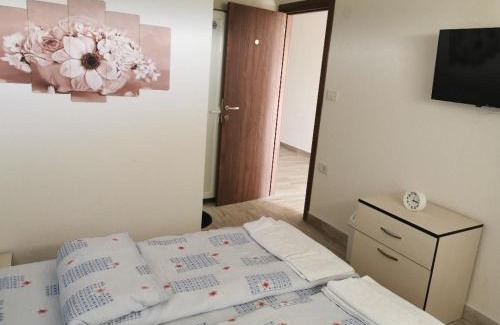 Smojmirovo Hotel | Diva Kompani Rooms