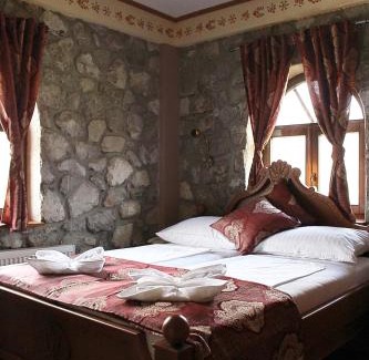 Plav Hotel | Divan