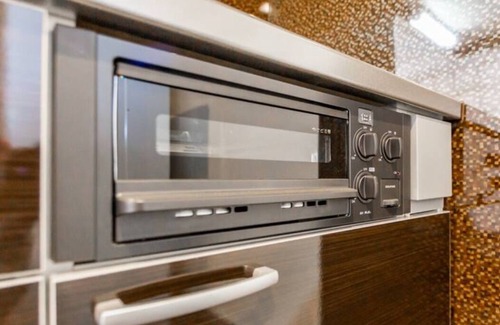 Shiroishi Apartment | Divine